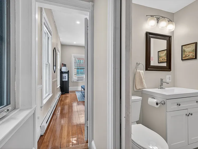 16 Cumberland St #2 — Photo 14