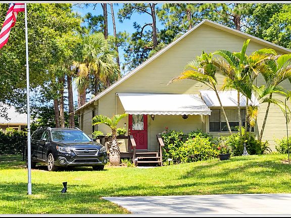 3rd image of 5413 RAINTREE Trail