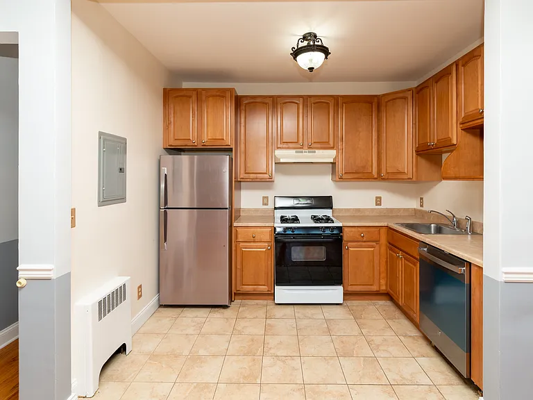 287 Bloomfield Ave #1 — Photo 26