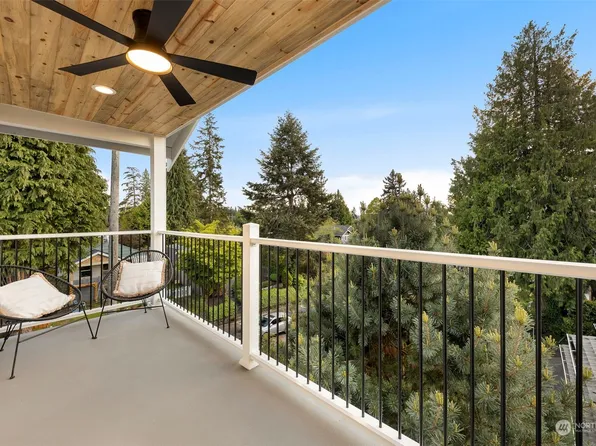4326 A SW Mills Street, Seattle, WA 98136