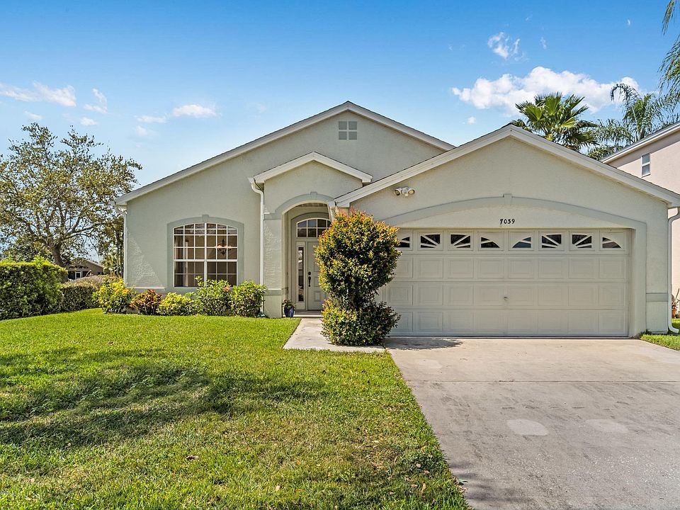 1st image of 7039 Hammock Trace Dr