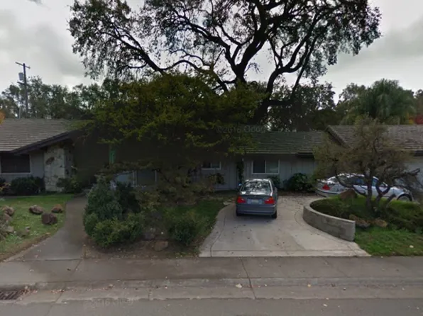 3318 American River Dr, Sacramento, CA 95864
