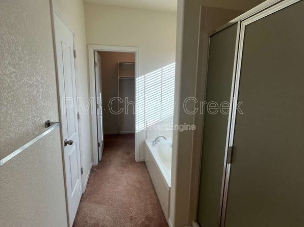 5271 Canyon View Dr