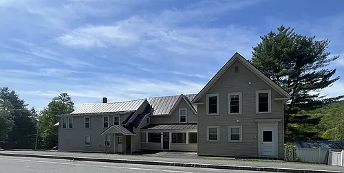 114 School St Photo 1
