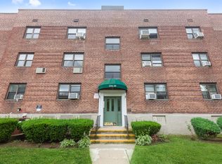 216-10 47th Ave #1B, Bayside, NY 11361