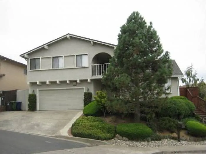 3994 Oleander Way photo 1