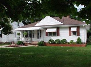 418 E 305th St, Eastlake, OH 44095