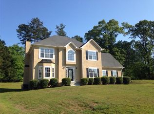 7066 Thames Ln, Riverdale, GA 30296