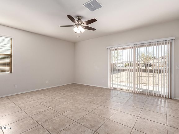 4th image of 1178 E TYLER Lane