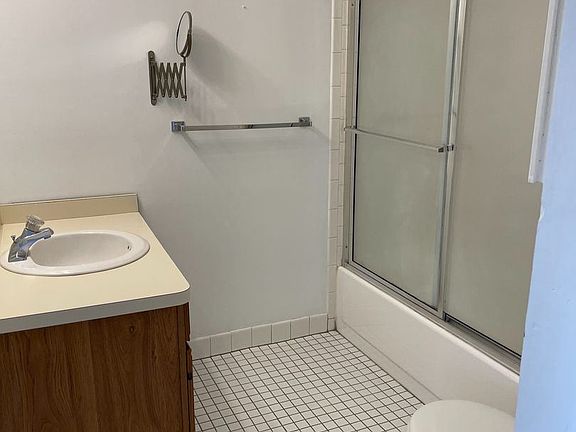 5th image of 2306 N Hoyne Ave #9500392
