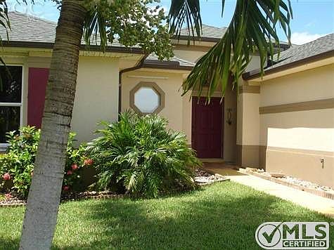 2nd image of 4010 SW 20th Pl