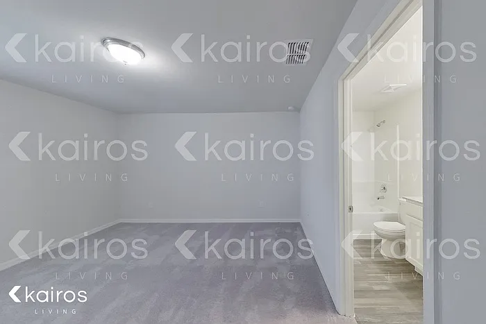 1813 Lawn Ave — Photo 10