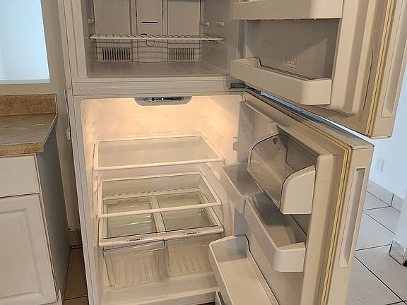 5th image of 5846 Eddy Ct
