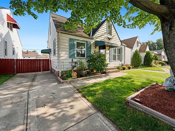 2nd image of 5414 Forest Ave