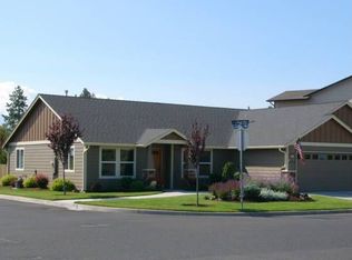 60955 Woods Valley Pl, Bend, OR 97702