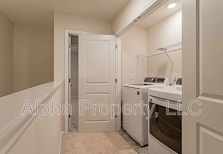 147 Clingstone Trl — Photo 23