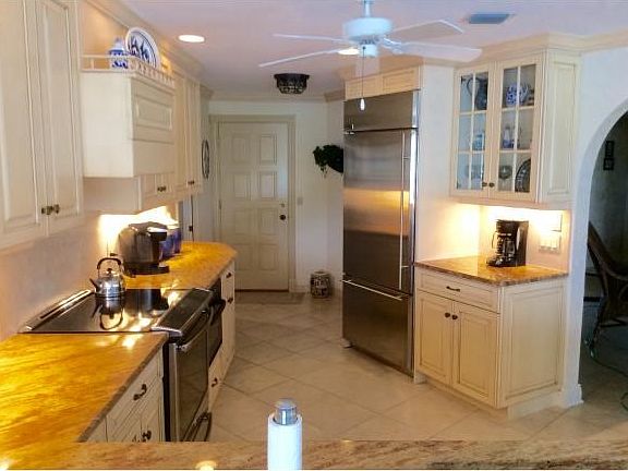 3rd image of 481 Pepperwood Ct