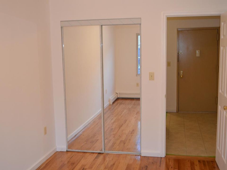 2316 Beaumont Ave APT 3B Bronx NY 10458 Zillow