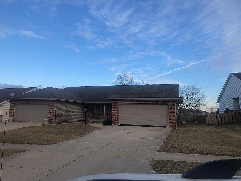 duplex for rent in Chatham