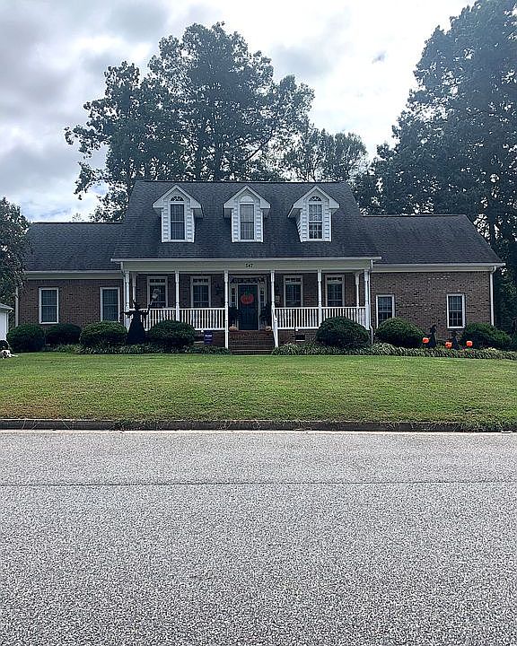 1st image of 547 Kings Ct