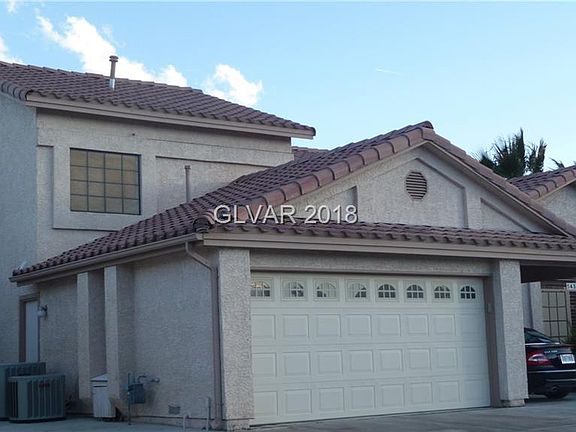 3rd image of 5432 Singing Hills Dr