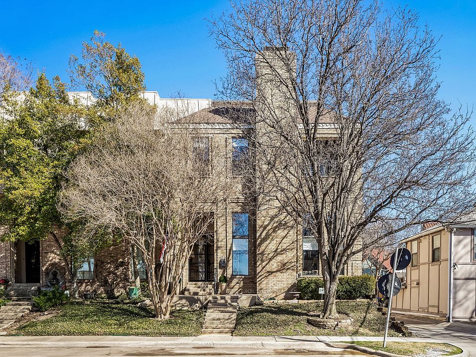 1st image of 6216 Golf Dr