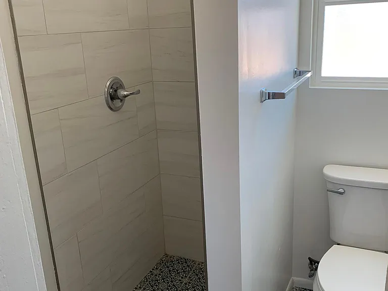 3908 S 15th Ave — Photo 11