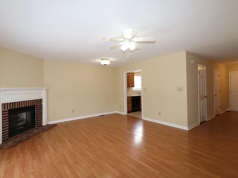 3854 Sugar Creek Dr — Photo 4