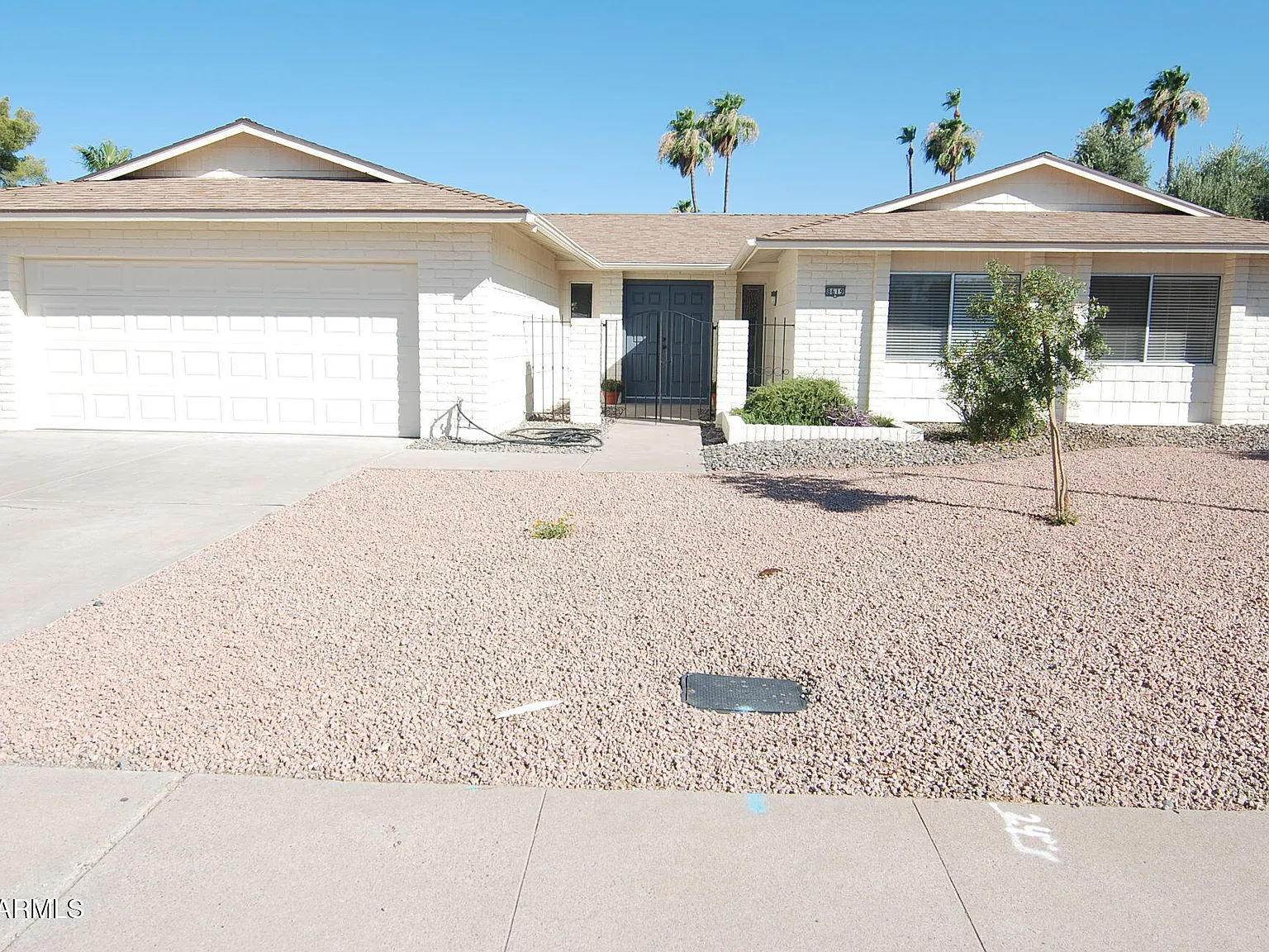 4 bed, 2.0 bath, 2127 sqft, $4,250 — Photo 1
