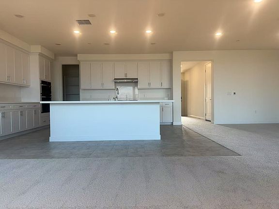 2nd image of 6774 Abeja Ave