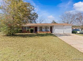 215 Cardinal Ln, Enterprise, AL 36330