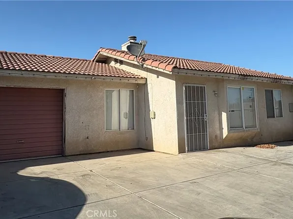 5113 S St #H, Bakersfield, CA 93304