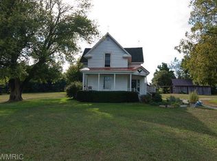8657 S 56th Ave, Montague, MI 49437
