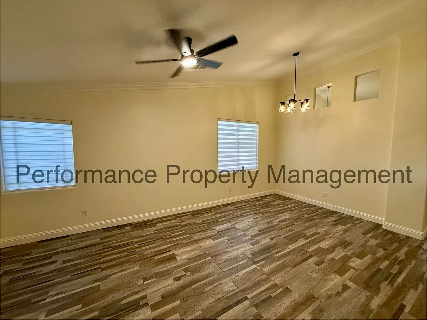 Cozy 3 Bed/2 Bath + Office in SW Bakersfield W/ Pool, RBP & Deposit Alternative Option — Photo 3