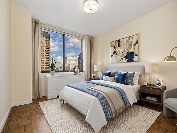 5th image of 245 E 44th St APT 8a