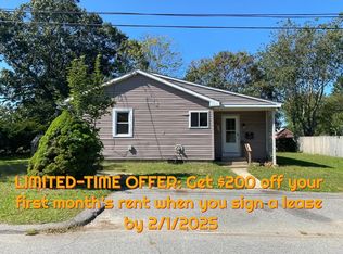 17 Lewiston Ct, Groton, CT 06340