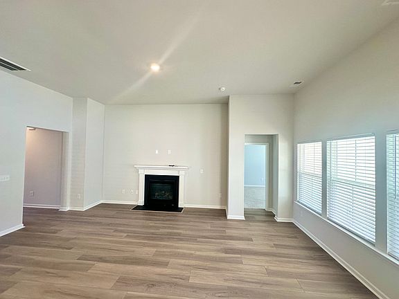 4th image of 2030 Lone Cypress Dr