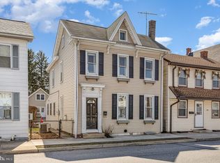 41 W Simpson St, Mechanicsburg, PA