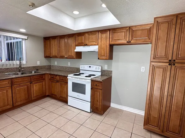 1629A, 1629 W Civic Center Dr #108, Santa Ana, CA 92703