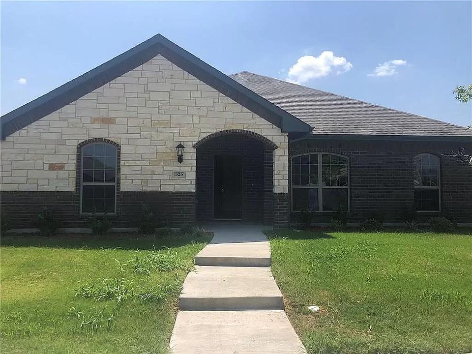 1st image of 526 Cottonview Dr