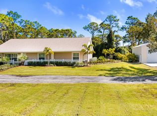 2325 Quarterman Ln, Malabar, FL 32950