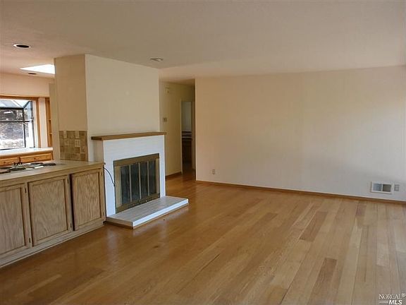 5th image of 128 Tamal Vista Dr