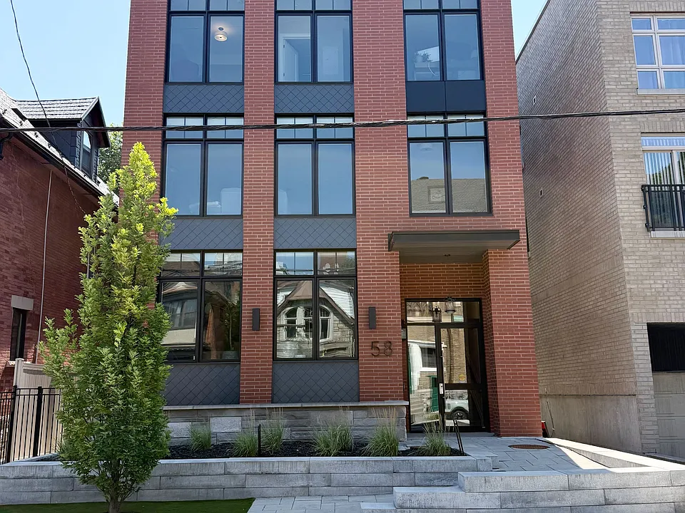 58 Florence St #2