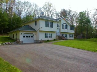 1200 Sherwood Forest Rd, Stroudsburg, PA 18360