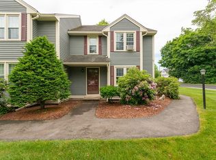 20 Cross St APT D, Pepperell, MA 01463