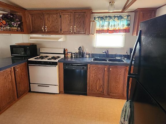 4th image of 1201 Caballo Rd Trailer 27