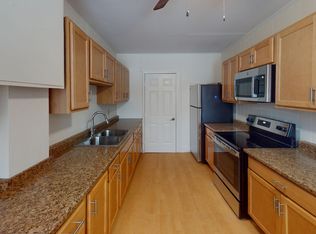 1407 Maple St #1, White River Junction, VT 05001