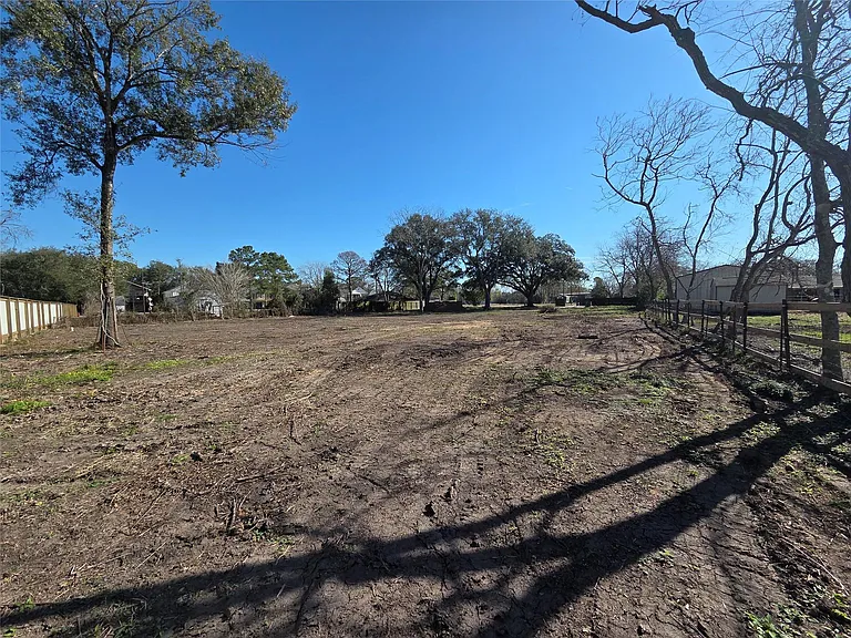 414 Gordy Rd — Photo 6