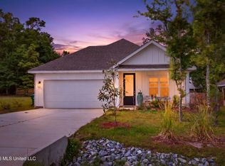 10847 Ala Moana St, Diamondhead, MS 39525
