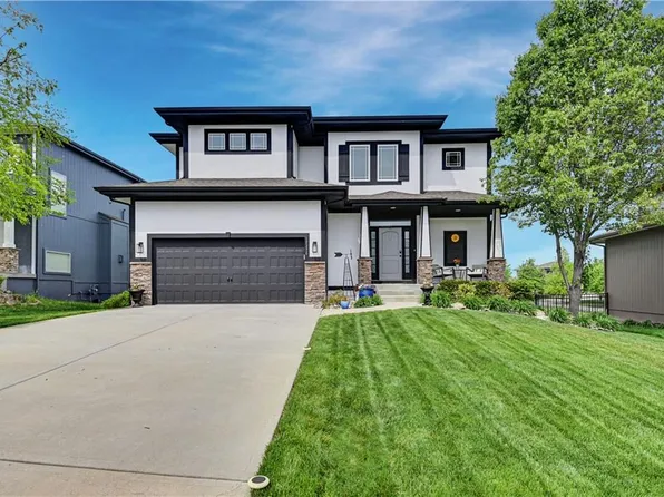 17276 S Kimble St, Olathe, KS 66062